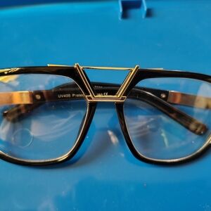 Black and Gold Aviator Glasses ( Look Exactly Like Cazals )